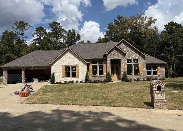 Property at 191 Waterview, Hot Springs, AR 71913, 4 beds, 4.5 baths