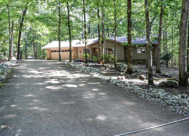 Property at 11 Acceso Ln, Hot Springs Village, AR 71909, 3 beds, 2.5 baths