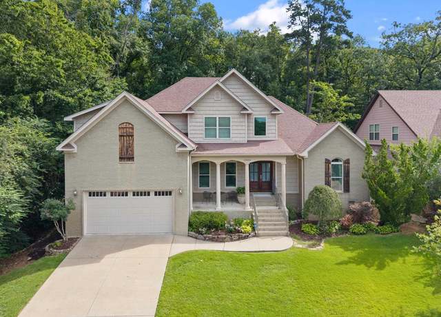 Property at 13406 Foxfield Ln, Little Rock, AR 72211, 4 beds, 3 baths