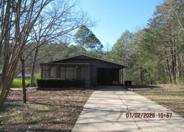 Property at 112 Parkland Cir, Fairfield Bay, AR 72088, 2 beds, 1 bath