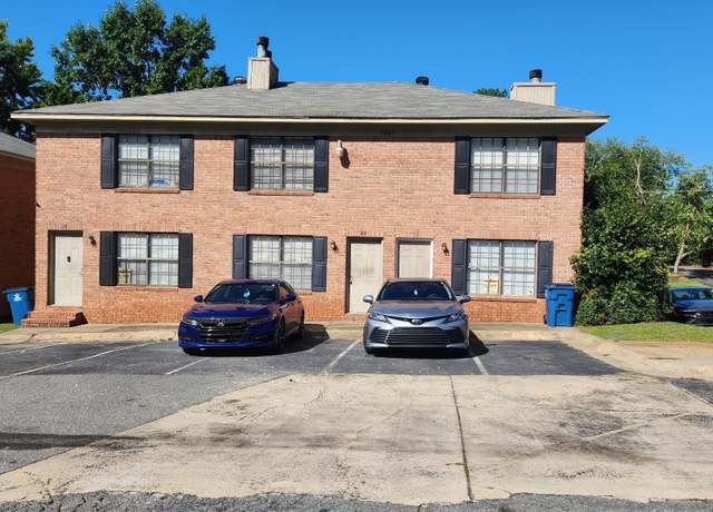 Property at 1807 Reservoir, Little Rock, AR 72227, 6 beds, 4.5 baths