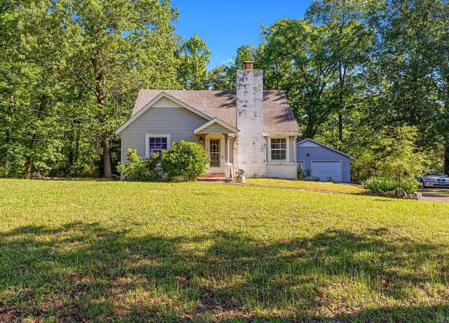 Property at 7606 Westwood Ave, Little Rock, AR 72204, 3 beds, 2 baths