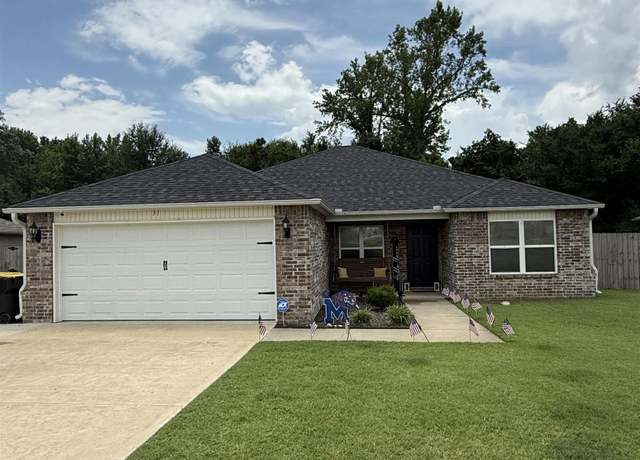 Property at 31 Dunnaway Dr, Austin, AR 72007, 3 beds, 2 baths