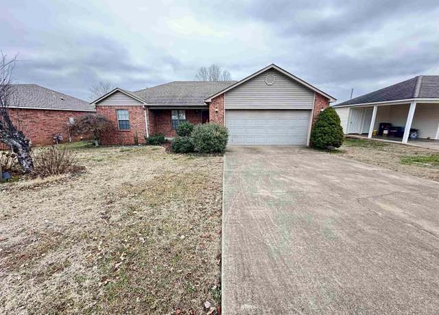 Property at 631 Summer Dr, Heber Springs, AR 72543, 3 beds, 2 baths
