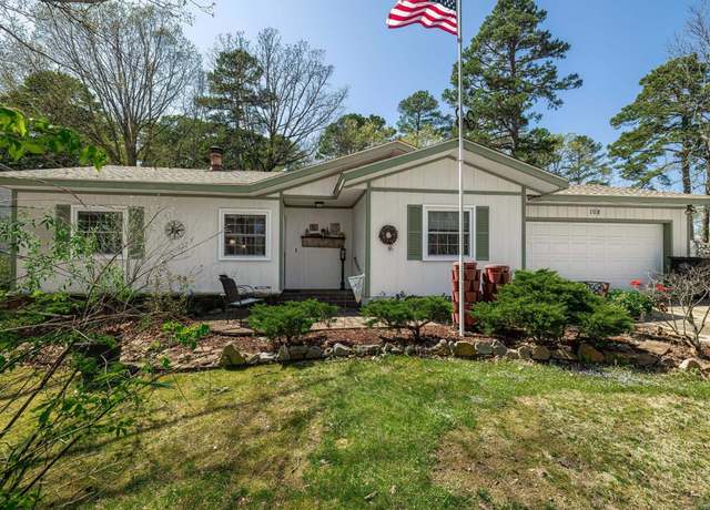 Property at 108 Murcia Way, Hot Springs Village, AR 71909, 3 beds, 2 baths