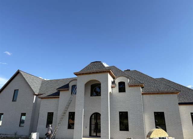 Property at 33613 Lakeview West Way, Roland, AR 72135, 5 beds, 5.5 baths