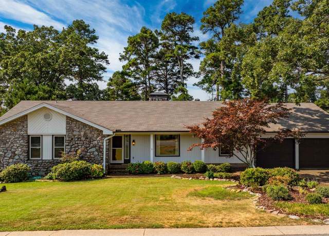 Property at 12301 Rivercrest Dr, Little Rock, AR 72212, 3 beds, 2 baths