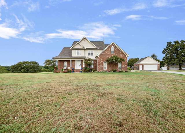 Property at 104 Autumn Ln, Beebe, AR 72012, 5 beds, 3 baths