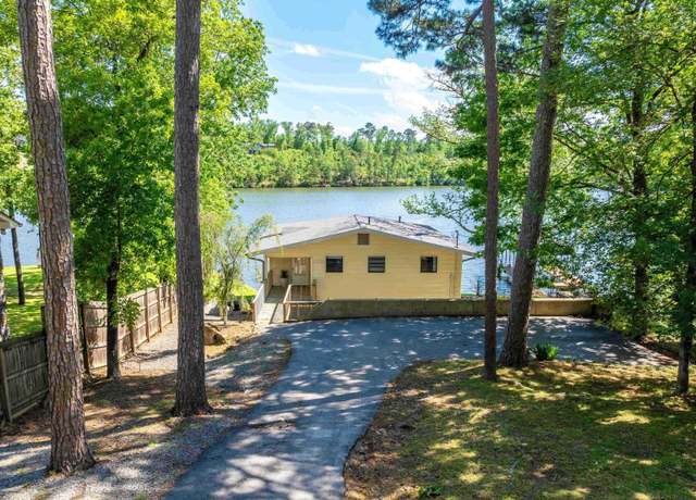 Property at 325 Galveston Rd, Hot Springs, AR 71913, 3 beds, 1 bath