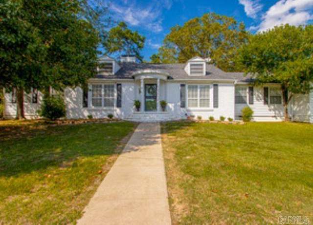 Property at 6510 Cantrell Rd, Little Rock, AR, 3 beds, 2 baths