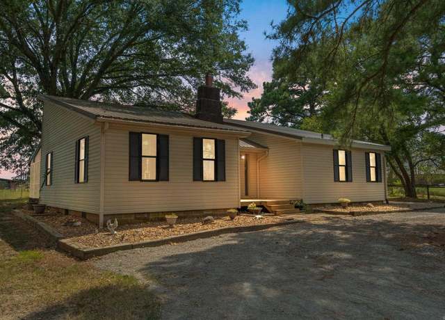 Property at 335 Highway 285 N, Greenbrier, AR 72058, 3 beds, 2 baths