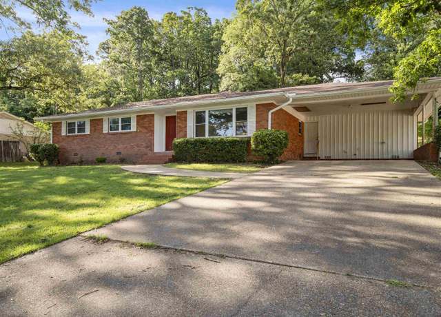 Property at 217 Yorkshire Dr, Hot Springs, AR 71913, 3 beds, 2 baths