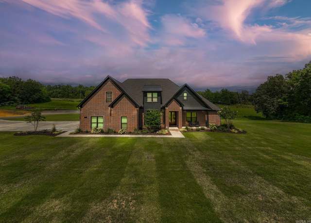 Property at 6 Kendrick Cv, Greenbrier, AR 72058, 4 beds, 3.5 baths