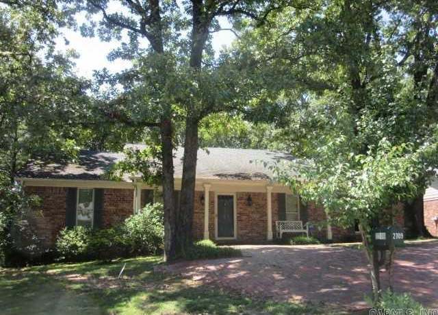 Property at 2709 Grist Mill Rd, Little Rock, AR 72227, 4 beds, 3 baths
