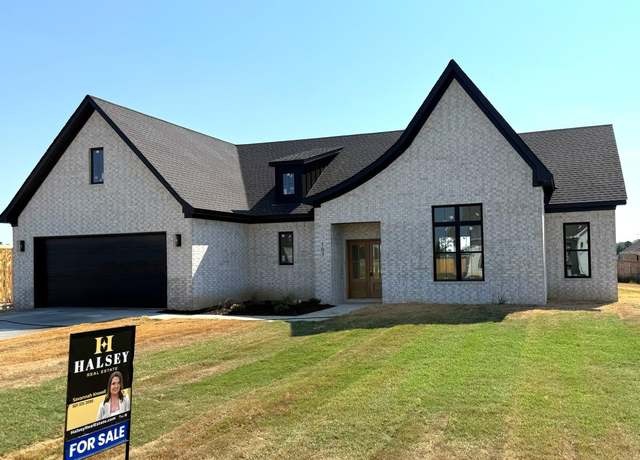 Property at 107 Barton St, Beebe, AR 72012, 4 beds, 2 baths