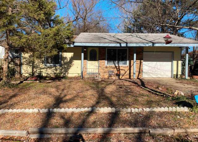 Property at 104 Squire Ct, Hot Springs, AR 71913, 2 beds, 1 bath