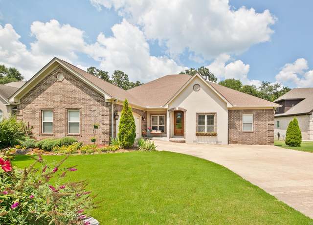 Property at 2017 Glenn Arbor Ct, Sherwood, AR 72120, 4 beds, 2.5 baths