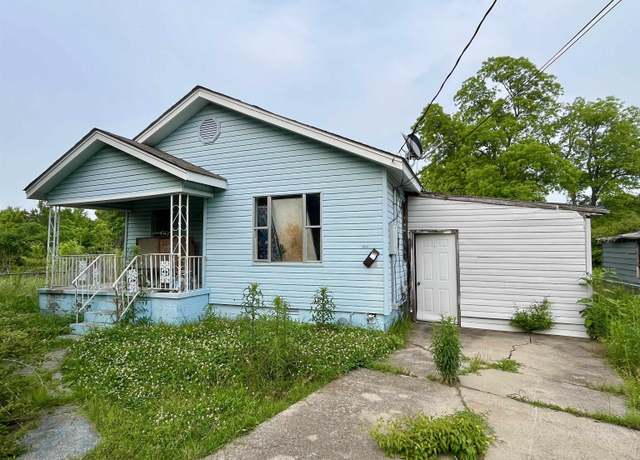 Property at 1124 N H St, North Little Rock, AR 72118, 3 beds, 1 bath