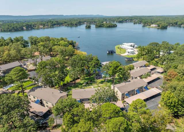 Property at 208 Daffodil Unit A-4, Hot Springs, AR 71913, 3 beds, 2 baths