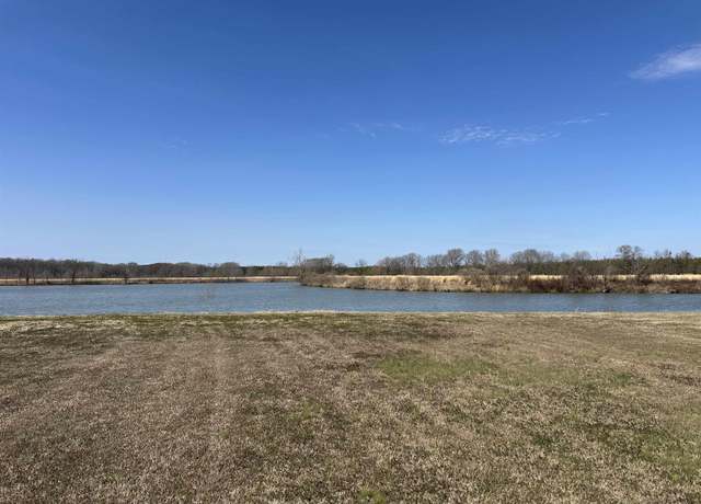 Property at 995 Mound View Dr, England, AR 72046
