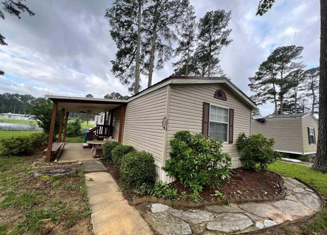 Property at 1016 Arrowhead Dr, Bryant, AR 72022, 3 beds, 2 baths