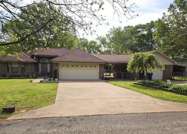 Property at 600 N Hickory, Beebe, AR 72012, 3 beds, 2 baths