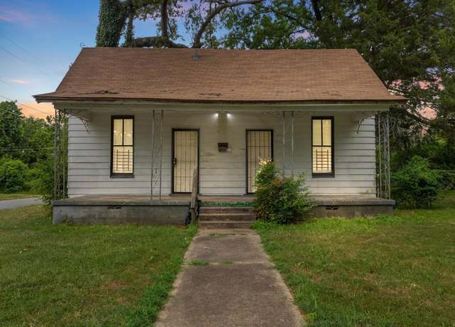 Property at 1800 W Short 17th St, North Little Rock, AR 72114, 2 beds, 2 baths