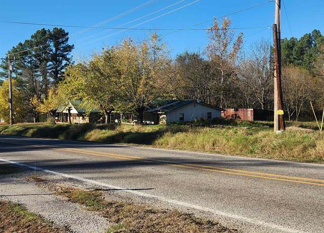 Property at 4047-4049 Ar 58 Hwy, Poughkeepsie, AR 72529, 5 beds, 3 baths