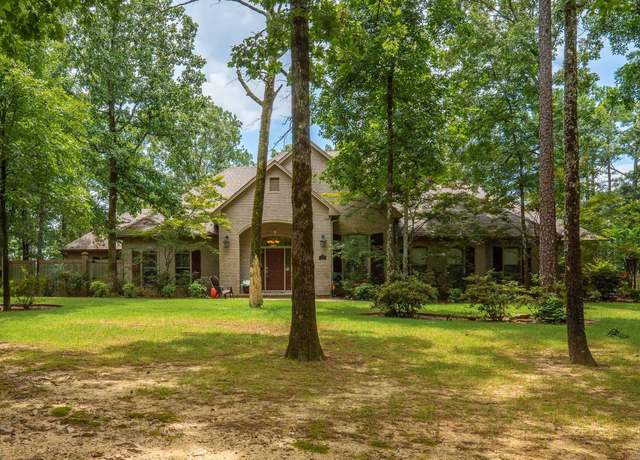 Property at 4135 Zachary Trl, Conway, AR 72032, 6 beds, 4.5 baths