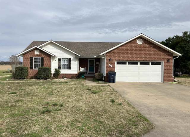 Property at 840 S Garfield, Piggott, AR 72454, 3 beds, 2 baths