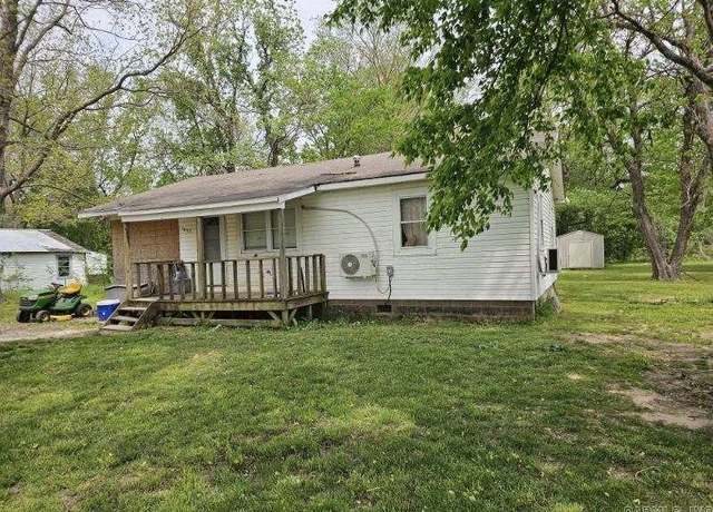 Property at 5880 Old County, Pocahontas, AR 72455, 3 beds, 1 bath