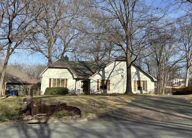 Property at 1000 E Lakeshore, Jonesboro, AR 72401, 3 beds, 2 baths