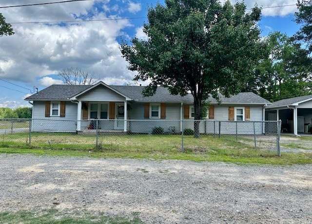 Property at 6525 S Highway 79, Pine Bluff, AR 71603, 2 beds, 2 baths