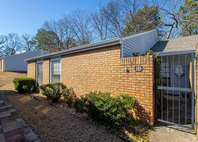 Property at 16 Huntsman Ct, Hot Springs, AR 71901, 3 beds, 2 baths