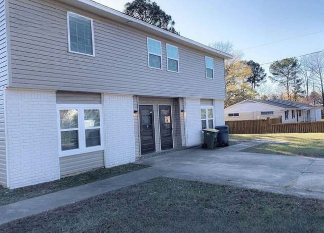 Property at 5507 Southboro Ct, Little Rock, AR 72209, 6 beds, 3 baths