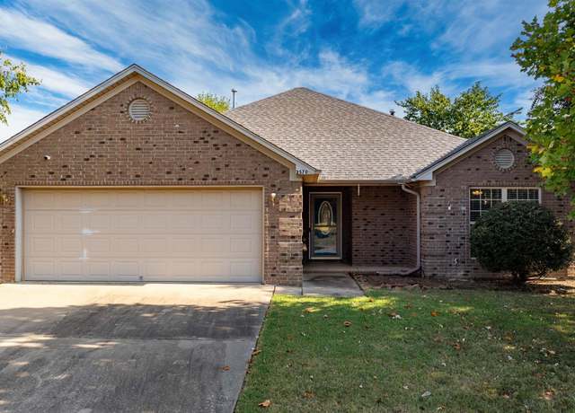 Property at 2570 Zoysia Ln, Conway, AR 72034, 3 beds, 2 baths