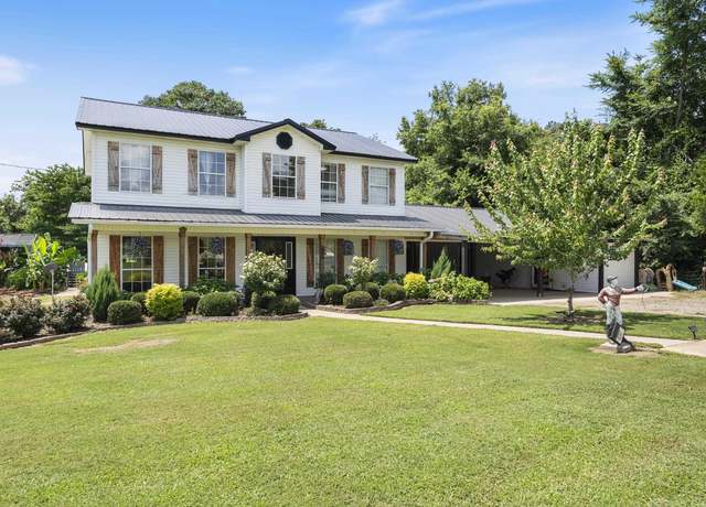 Property at 410 Bass Rd, Vilonia, AR 72173, 3 beds, 2.5 baths