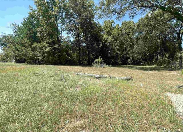 Property at 428 Maple St, Camden, AR 71701