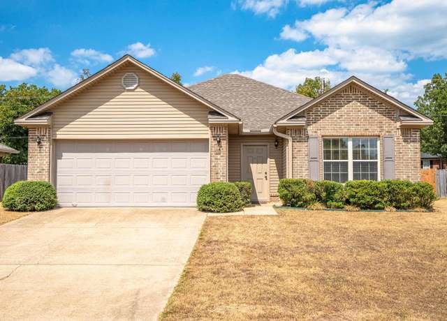 Property at 138 Durham Loop, Hot Springs, AR 71913, 3 beds, 2 baths