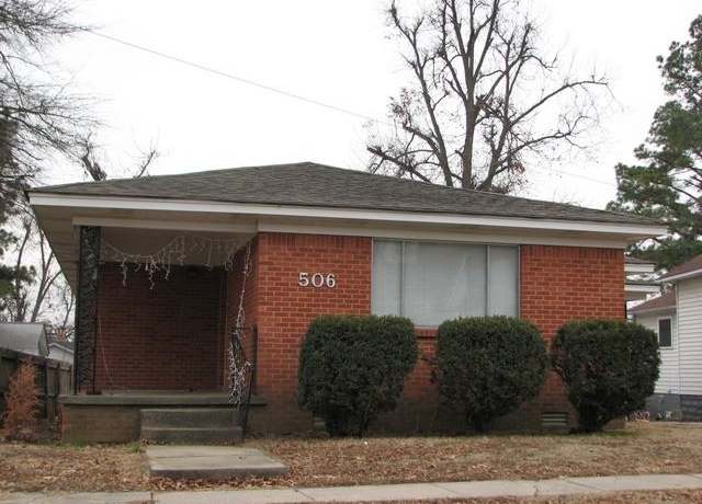 Property at 506 W Highland, Paragould, AR 72450, 3 beds, 2 baths