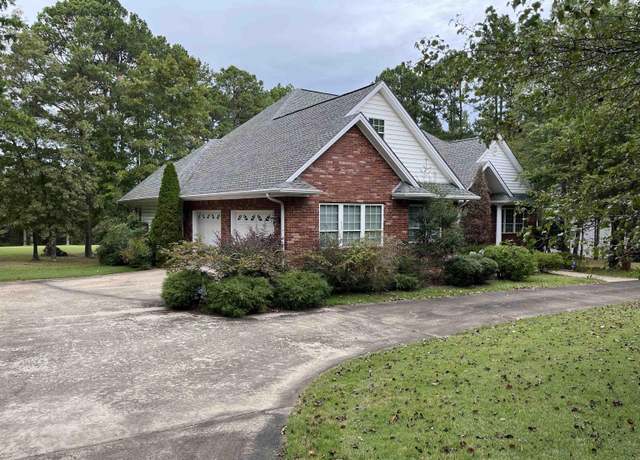 Property at 130 Fairway, Fairfield Bay, AR 72088, 5 beds, 3 baths