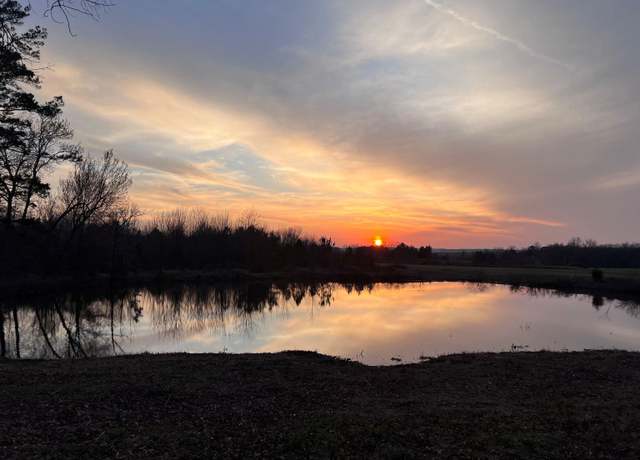 Property at 380 South Dr, Greers Ferry, AR 72067