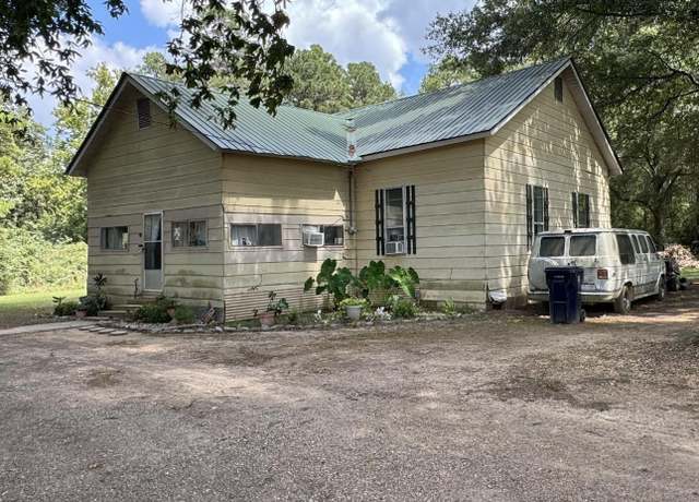 Property at 1360 Highway 277, Monticello, AR 71655, 3 beds, 1 bath