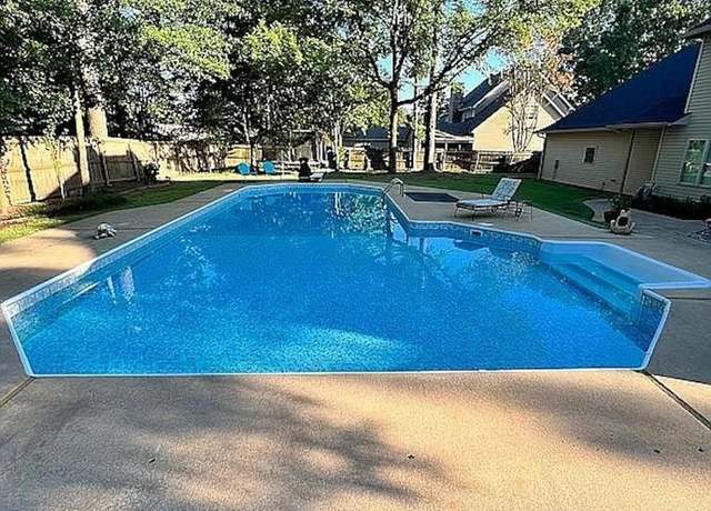 Property at 308 Summerfield Dr, Bryant, AR 72022, 5 beds, 3 baths