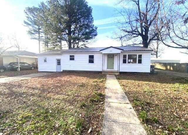 Property at 1303 Irma St, Corning, AR 72422, 3 beds, 1 bath
