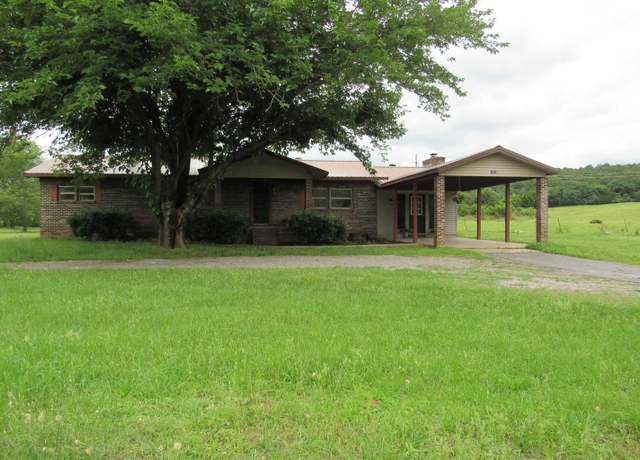 Property at 1353 N 2nd Ave, Ozark, AR 72949, 2 beds, 2 baths
