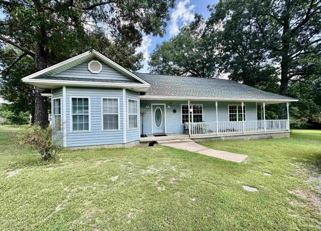 Property at 900 Piney Crk E, Rose Bud, AR 72137, 3 beds, 2 baths