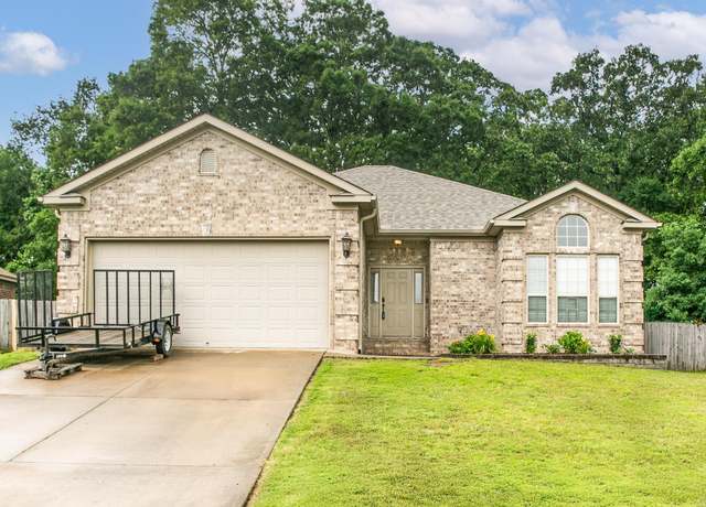 Property at 120 Cross Creek Dr, Austin, AR 72007, 3 beds, 2 baths