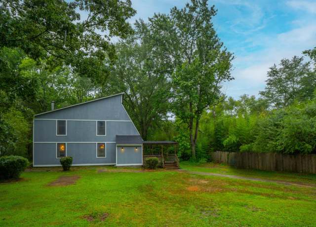 Property at 3209 Jack Mann Rd, Little Rock, AR 72210, 3 beds, 2.5 baths