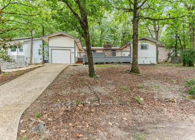 Property at 33 Sierra Dr, Hot Springs Village, AR 71909, 3 beds, 2 baths